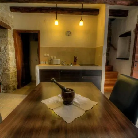 Istrien Traditionelles Steinhaus 3 By Interhome بيت للعطل