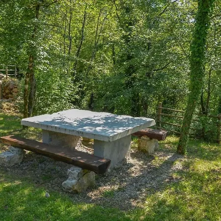 Istrien Traditionelles Steinhaus 3 By Interhome *